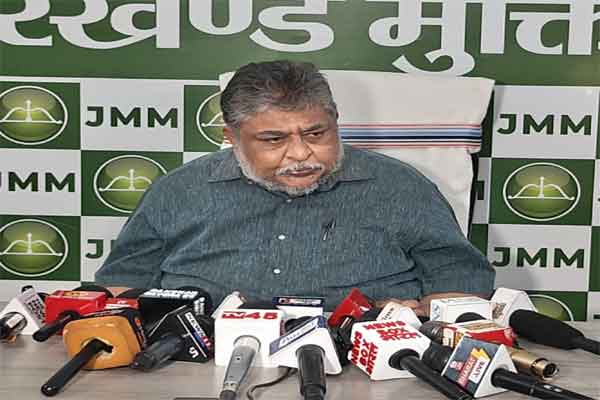 देश में गहराया ऊर्जा संकट, सरकार लोगों को कर रही गुमराह: सुप्रियो भट्टाचार्य