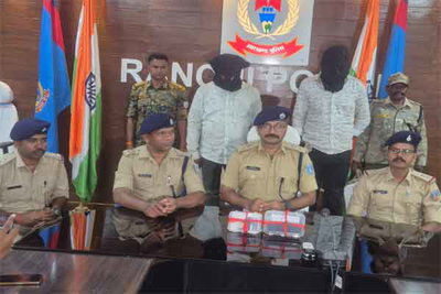 झारखंड के कई जिलों में ATM बदलकर ठगी करने वाले दो साइबर अपराधी अरेस्ट, तीन एटीएम कार्ड भी बरामद