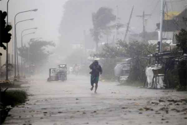 Jharkhand Weather: रांची समेत 7 जिलों आंधी-बारिश का ऑरेंज अलर्ट, डाल्टनगंज में पारा 44 डिग्री