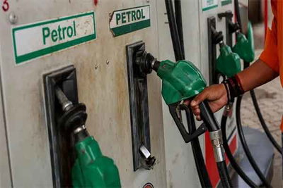 Opinion: सबसे बड़ा झूठ- सिर्फ 3 रुपये ही तो बढ़े हैं, दूसरे देश का देखो