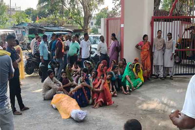 Ranchi News: आत्महत्या मामले में बड़ी कार्रवाई, SSP ने किया दो पुलिसकर्मियों को निलंबित