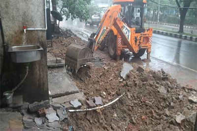 हरमू मुक्ति धाम से सहजानंद चौक तक चला निगम का अतिक्रमण हटाओ अभियान, 10 भवनों को नोटिस