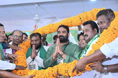 बूथ कार्यकर्ता सम्मेलन में जुटे झामुमो कार्यकर्ता, SIR को लेकर नेताओं ने जताई चिंता