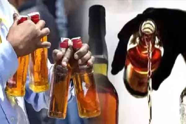 देशी शराब बनाने वाली कंपनियों को मॉल्ट स्पिरिट का परमिट देने पर विवाद