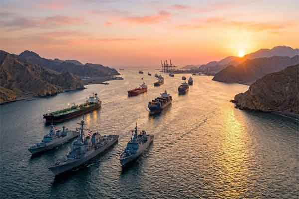 ईरान ने फिर बंद किया स्ट्रेट ऑफ हॉर्मुज, कहा – ट्रंप ने तोड़ दिया वादा