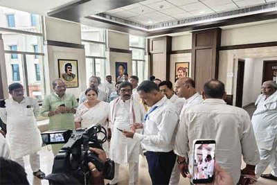 राज्यसभा चुनाव: मतगणना शुरू, CM सहित दोनों खेमा मौजूद