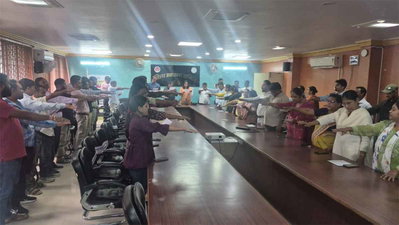 रांची में स्वास्थ्य विभाग के कर्मचारियों ने तंबाकू से दूर रहने की ली शपथ, करेंगे जागरूक