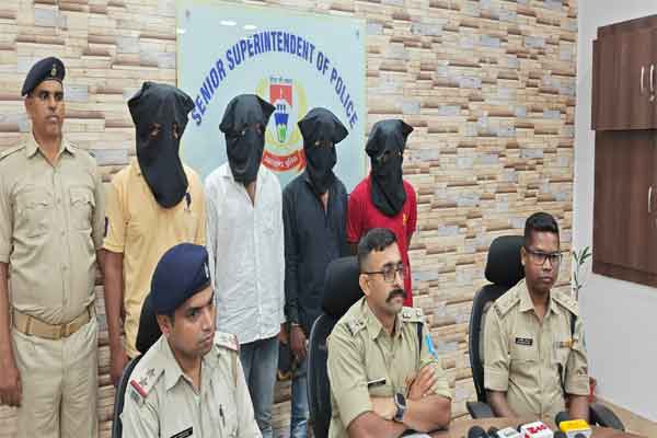 जमशेदपुर: फायरिंग मामले में चार आरोपी गिरफ्तार, अवैध हथियार बरामद