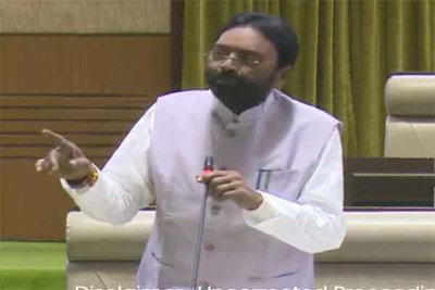 सदन में सुरेश पासवान का विपक्ष पर हमला, कहा – कर रहे सिर्फ धर्म की राजनीति