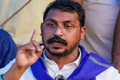 गढ़वा: अवैध बालू ट्रैक्टर से दो युवकों की मौत पर सांसद ने उठाए पुलिस पर सवाल