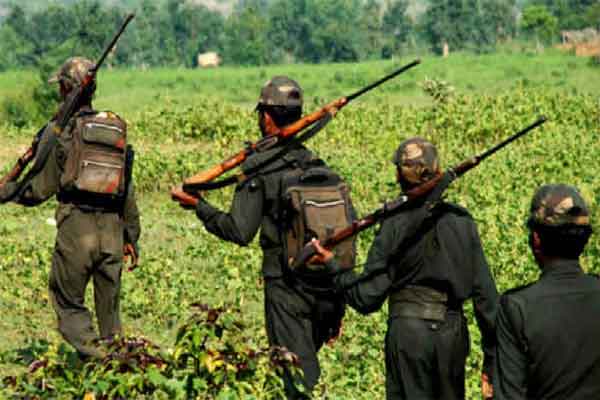 Breaking: 10 लाख का इनामी नक्सली मनोहर गंझू अपने दस्ते के साथ चतरा में मौजूद, हाईअलर्ट पर पुलिस