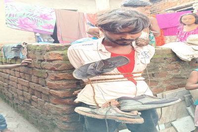 Jamshedpur News : सीतारामडेरा में 7 वर्षीय मासूम से दुष्कर्म, आरोपी को जमकर पीटा,पहनाई जूते की माला