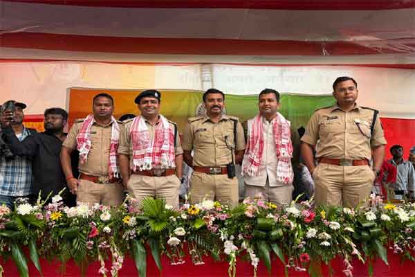 सरहुल शोभायात्रा के दौरान अल्बर्ट एक्का चौक पर पुलिस और प्रशासन की पैनी नजर