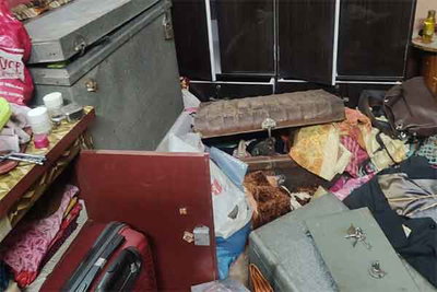 बोकारो :  बंद घर को चोरों ने बनाया निशाना, लाखों के जेवरात समेत नकद ले उड़े