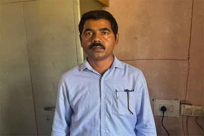 Simdega News: BRC कर्मचारी को 8 हजार रिश्वत लेते ACB ने रंगेहाथ किया अरेस्ट