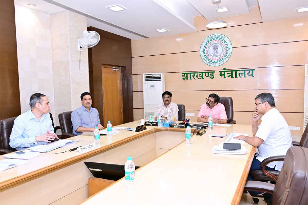 CM हेमंत सोरेन का एक्शन प्लान, अवैध शराब पर लगाम व 583 उत्पाद सिपाहियों की बहाली तेज