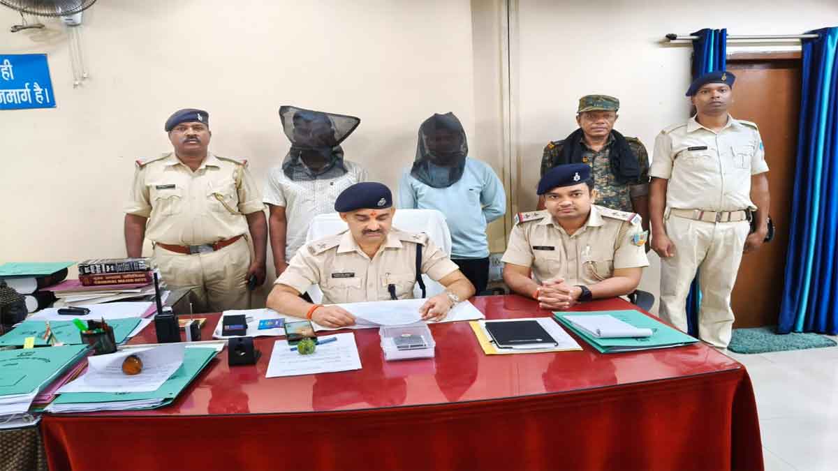 Ranchi News: चोरी की तीन बाइक के साथ दो चोर अरेस्ट, पुलिस ने किया खुलासा