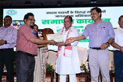 नशामुक्त झारखंड बनाना प्राथमिकता, तस्करों की सूचना देने वालों को इनाम: इरफान अंसारी
