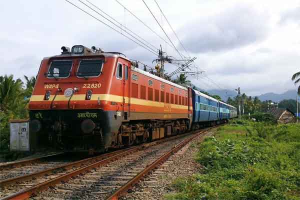 Jharkhand Rail Alert: सितंबर से नवंबर तक हफ्ते में दो दिन थमेंगे 12 ट्रेनों के पहिए, यात्रा से पहले देख लें स्टेटस