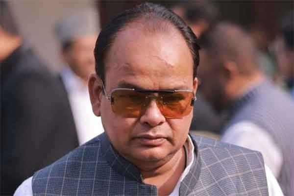 वोटर लिस्ट से लोगों के नाम काटने पर भड़के इरफान अंसारी, ज्ञानेश कुमार के इस्तीफे की मांग
