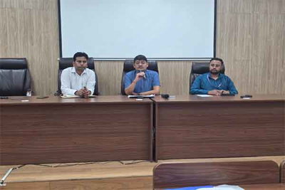 Ranchi News: हाउस लिस्टिंग ऑपरेशन कार्यों में आ रही समस्याओं पर हुई बैठक