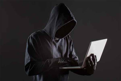 रांची में टेक्नीशियन बन महिला से साइबर ठगी, खाते से 8.27 लाख उड़ाए