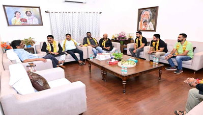 CM हेमंत सोरेन को श्रीकृष्ण जन्मोत्सव का मिला न्योता