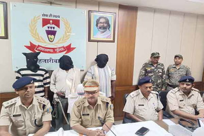 हजारीबाग: केरेडारी थाना क्षेत्र में महिला की गोली मारकर हत्या, तीन आरोपी अरेस्ट