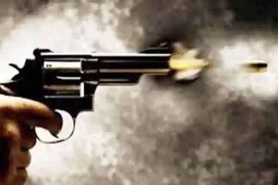 रांची : शराब दुकान पर अपराधियों ने की ताबड़तोड़ फायरिंग, पुलिस ने की पहचान