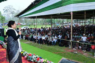 असम में कल्पना सोरेन का दमदार रोड शो, भुबेन मुरारी के लिए मांगा वोट