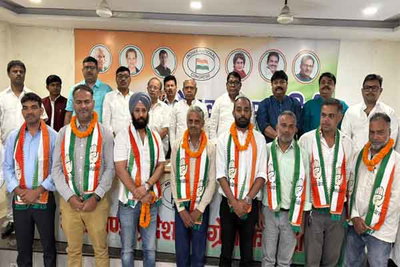 Ranchi News: रांची में कांग्रेस का मिलन समारोह, सैकड़ों नेताओं व कार्यकर्ताओं ने ली सदस्यता