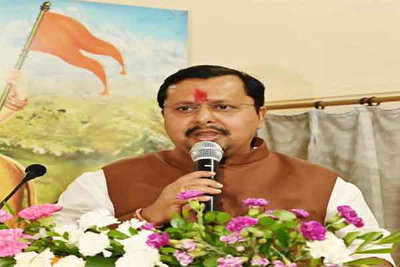 राष्ट्रीय अध्यक्ष नितिन नबीन ने कार्यालय में पार्टी सासंदों व विधायकों को किया संबोधित