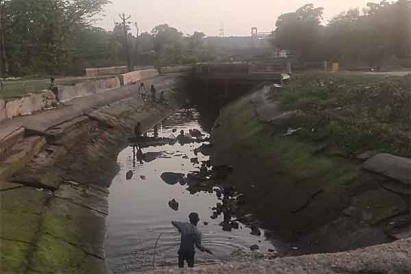 Bokaro News : तेनुघाट-बोकारो नहर की मरम्मती शुरु, रोका गया पानी