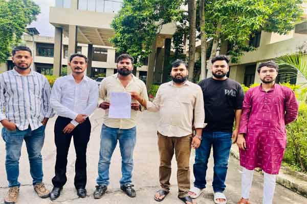 अल्पसंख्यक शिक्षण संस्थानों में गठित शासी निकाय निरस्त करने की मांग, NSUI ने जैक सचिव को सौंपा ज्ञापन