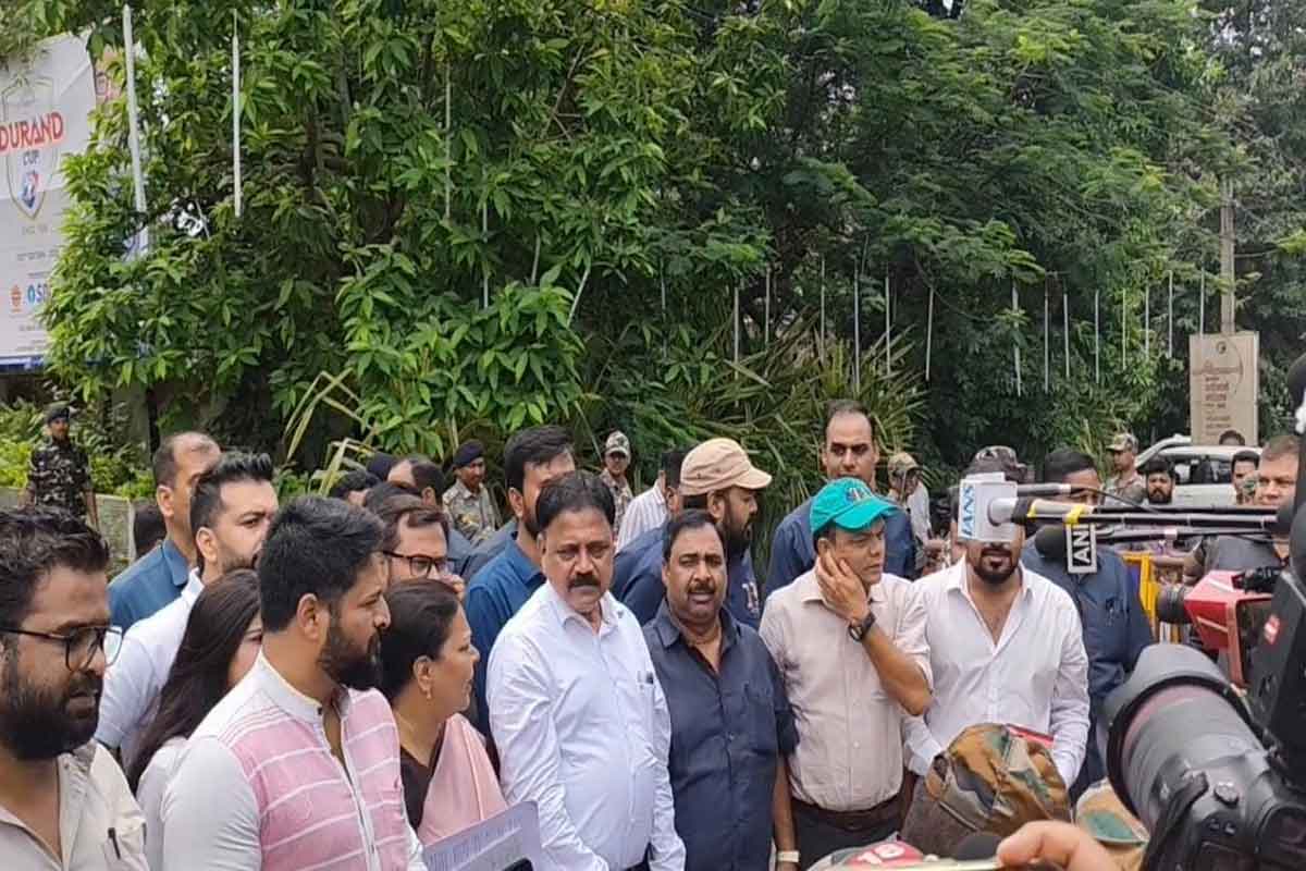 JPSC-JSSC छात्र आंदोलन: NSUI से मिले सुदिव्य कुमार, 14वीं JPSC रद्द करने समेत कई मांगें शामिल