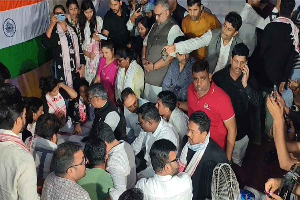 छात्र आंदोलन के समर्थन में उतरे BJP प्रदेश अध्यक्ष आदित्य साहू, 10 को विधानसभा घेराव की चेतावनी