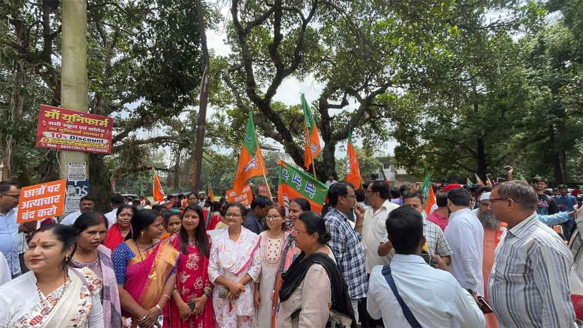 bjp dharna