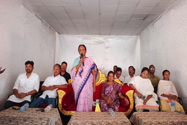 सेल प्रबंधन लाठी के जोर पर विस्थापितों का हक मारने की कोशिश नहीं करें: जोबा माझी