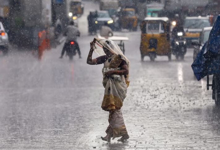 Jharkhand Weather: रांची में ओलावृष्टि तो कई जिलों में तेज आंधी का अलर्ट