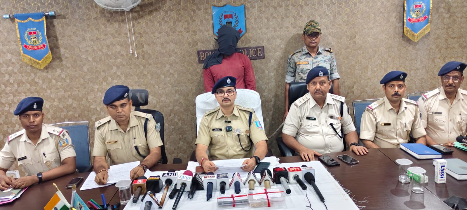 बोकारो में ज्वेलरी दुकान से चोरी का खुलासा, आरोपी उड़ीसा से गिरफ्तार