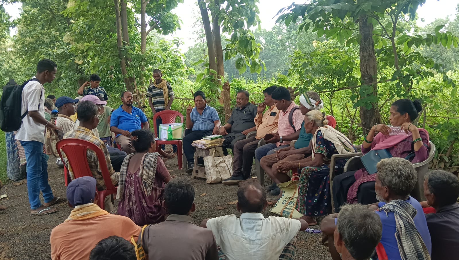 Chaibasa: चाकोपसाई में वन पट्टा को लेकर जागरूकता अभियान, अबतक नहीं मिला वन अधिकार का लाभ
