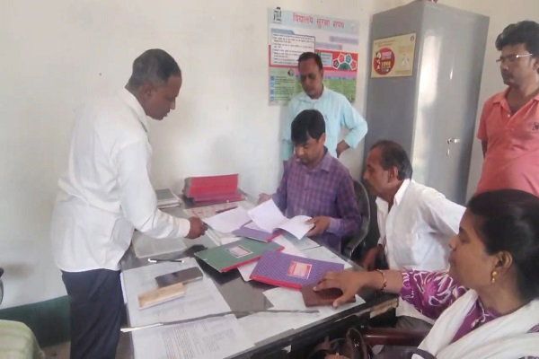 जामताड़ा में मिड-डे मील घोटाला! 935 की फर्जी हाजिरी, जांच के घेरे में हेडमास्टर