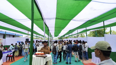 Job Fair: सरायकेला के रोजगार मेले में 336 अभ्यर्थियों का सेलेक्शन