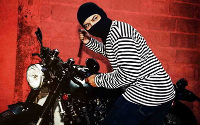 जामताड़ा: नारायणपुर में बाइक चोरी, अज्ञात चोरों के खिलाफ मामला दर्ज