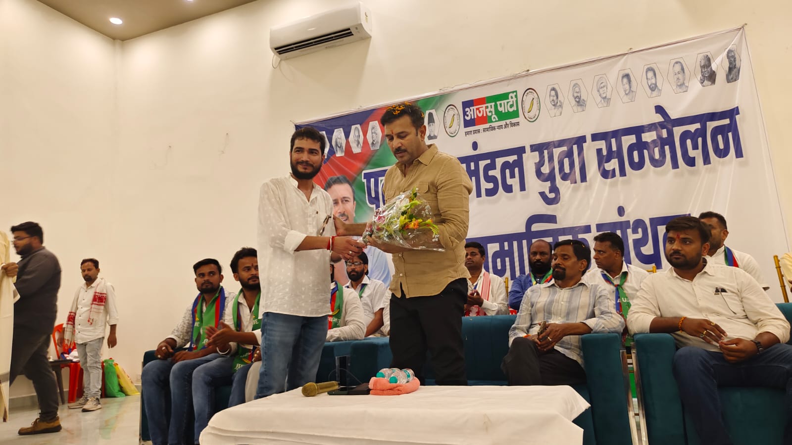 Latehar News: झारखंड सरकार ने नियोजन नीति के नाम पर युवाओं को छला: सुदेश महतो