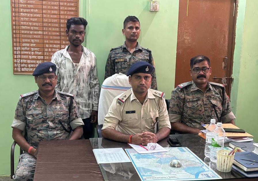Palamu News: अवैध हथियार के साथ युवक गिरफ्तार