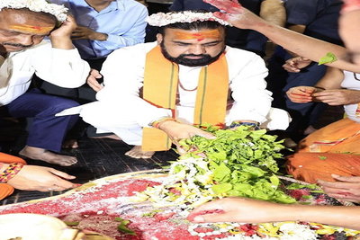 देवघर: मुख्यमंत्री बनने के बाद सम्राट चौधरी पहली बार पहुंचे बाबा धाम