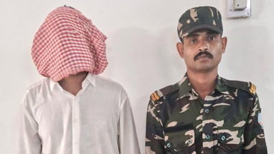Chaibasa News: नाबालिग छात्रा से छेड़छाड़, आरोपी 24 घंटे के अंदर गिरफ्तार