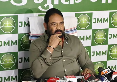 Ranchi: MMDR संशोधन कानून पर भाजपा और झामुमो में जुबानी जंग, विनोद पांडेय ने आदित्य साहू पर किया पलटवार
