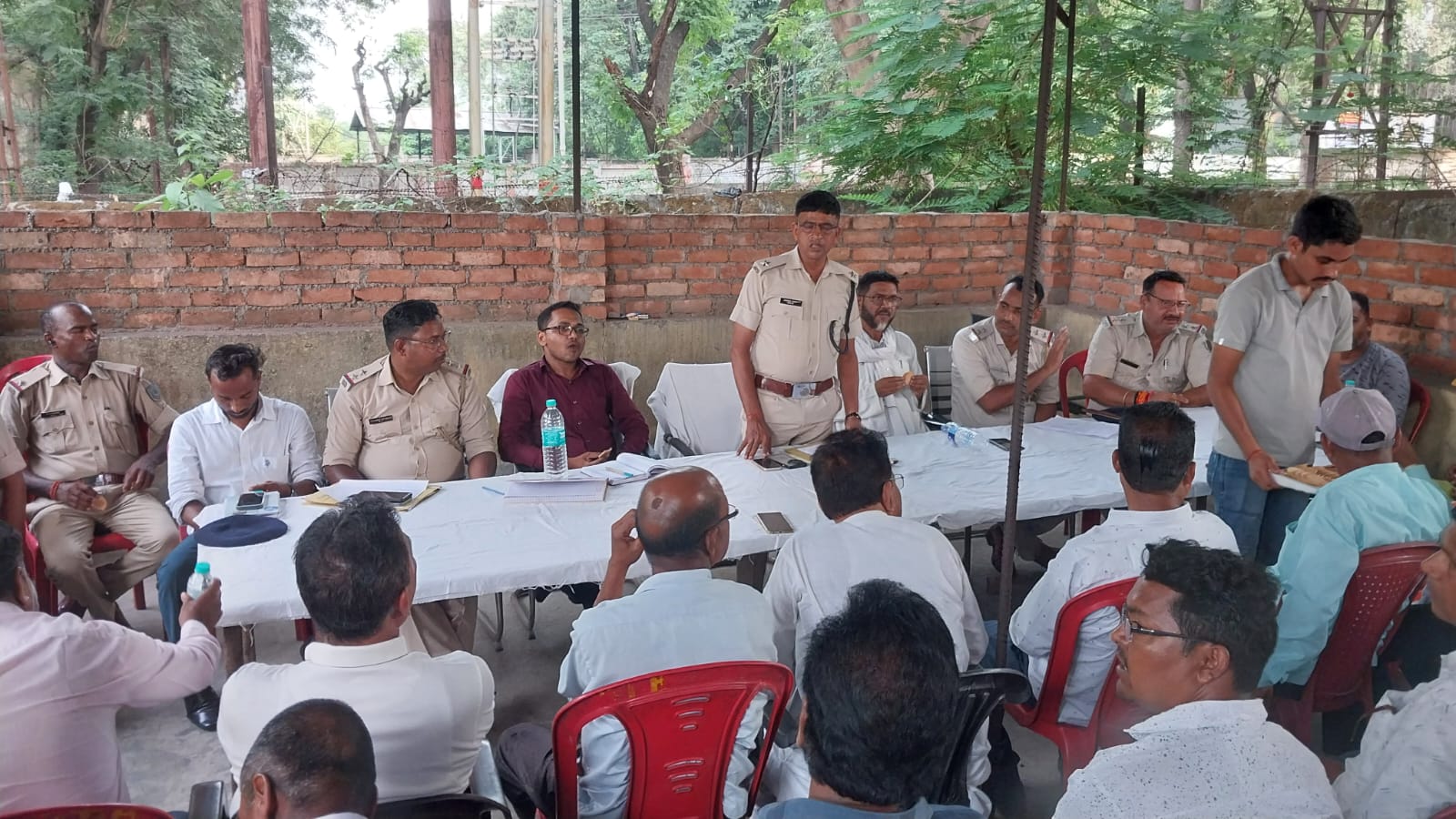 Ramgarh News: बकरीद को लेकर शांति समिति की बैठक, कानून-व्यवस्था बनाए रखने की अपील